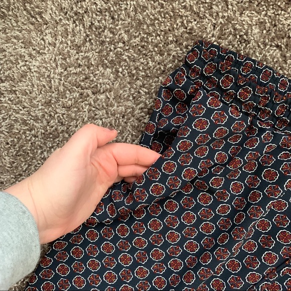 Lane Bryant Soft Patterned Drawstring Pants - Picture 3 of 6